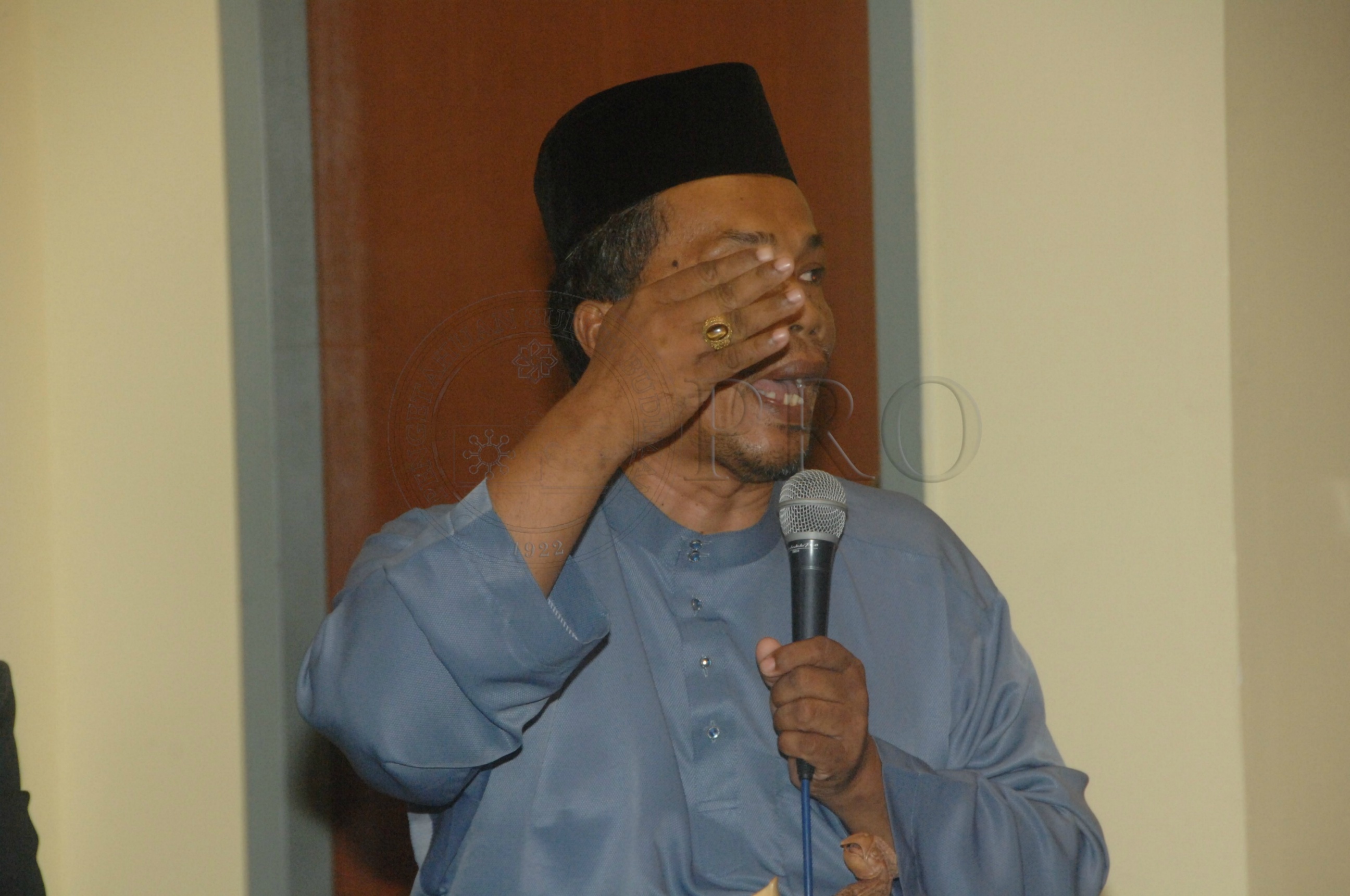 PRO 14 33 WACANA FBA 0254